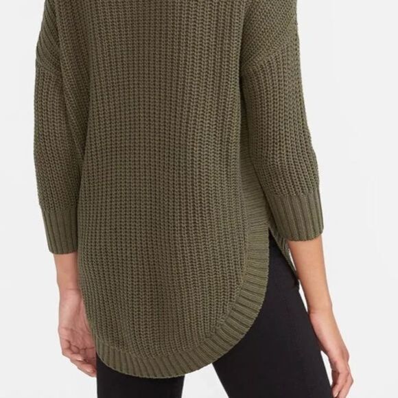 COWL NECK CABLE KNIT CIRCLE HEM SWEATER IN Dark green size Small jacket - Picture 2 of 2